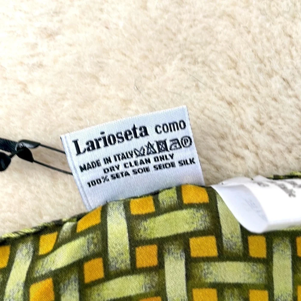 Brand New Moschino 100% Silk Square Teddy Bear Scarf Jungle Tropical Hawaii